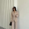 beige pak