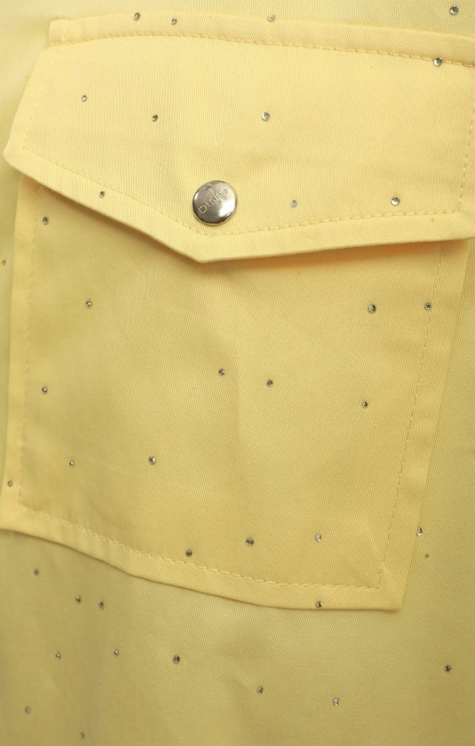 Geel blouse dishe